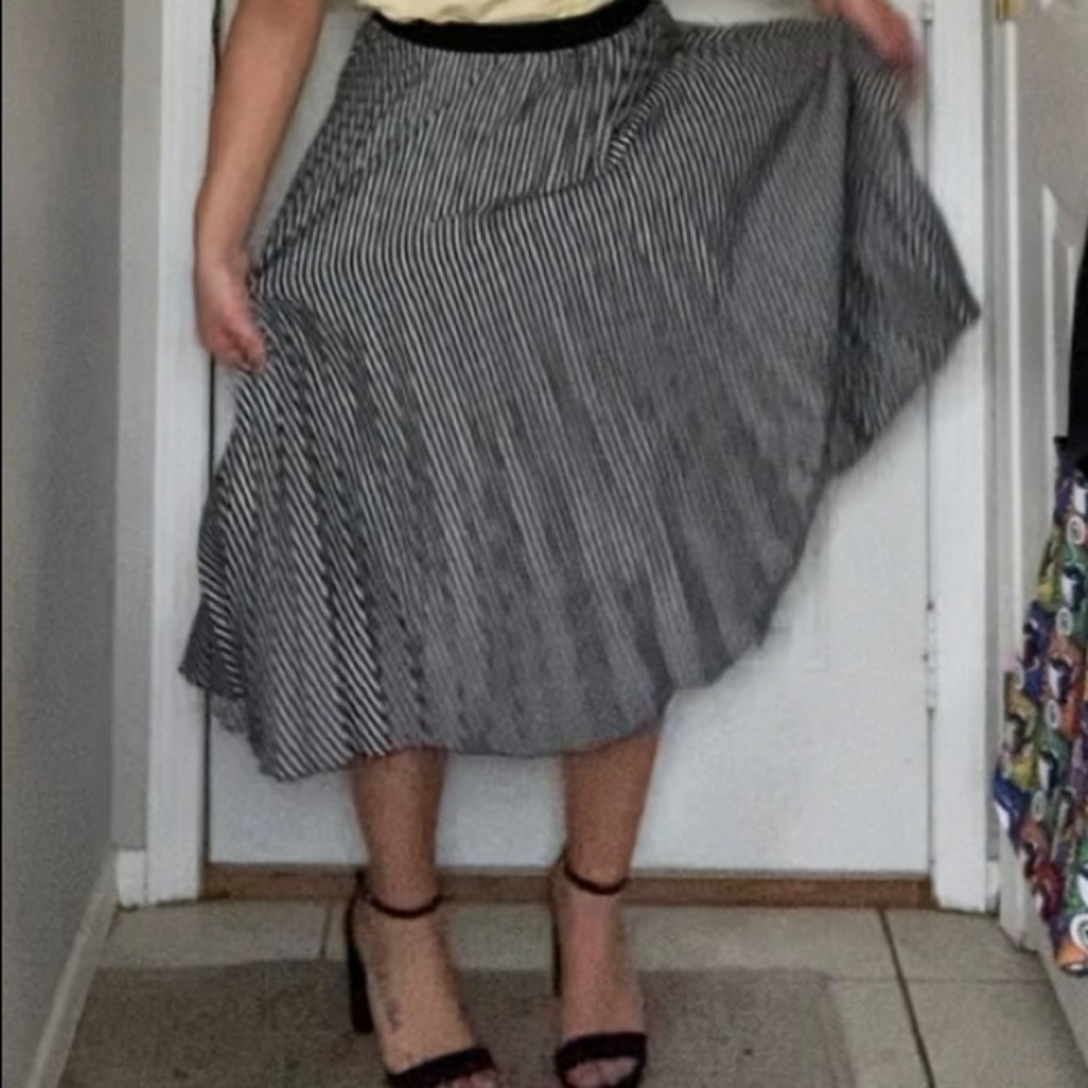 Striped midi skirt
